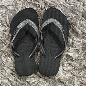Havaianas Black Flip Flops with Glitter Straps Sz 25/26 (10c)